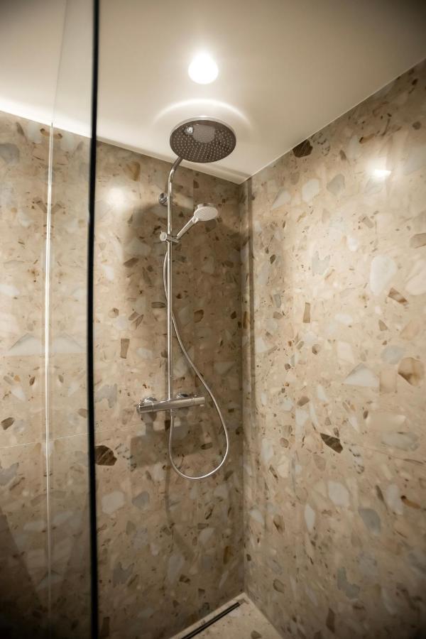 Loft 27 Apartment Kaunas Bagian luar foto